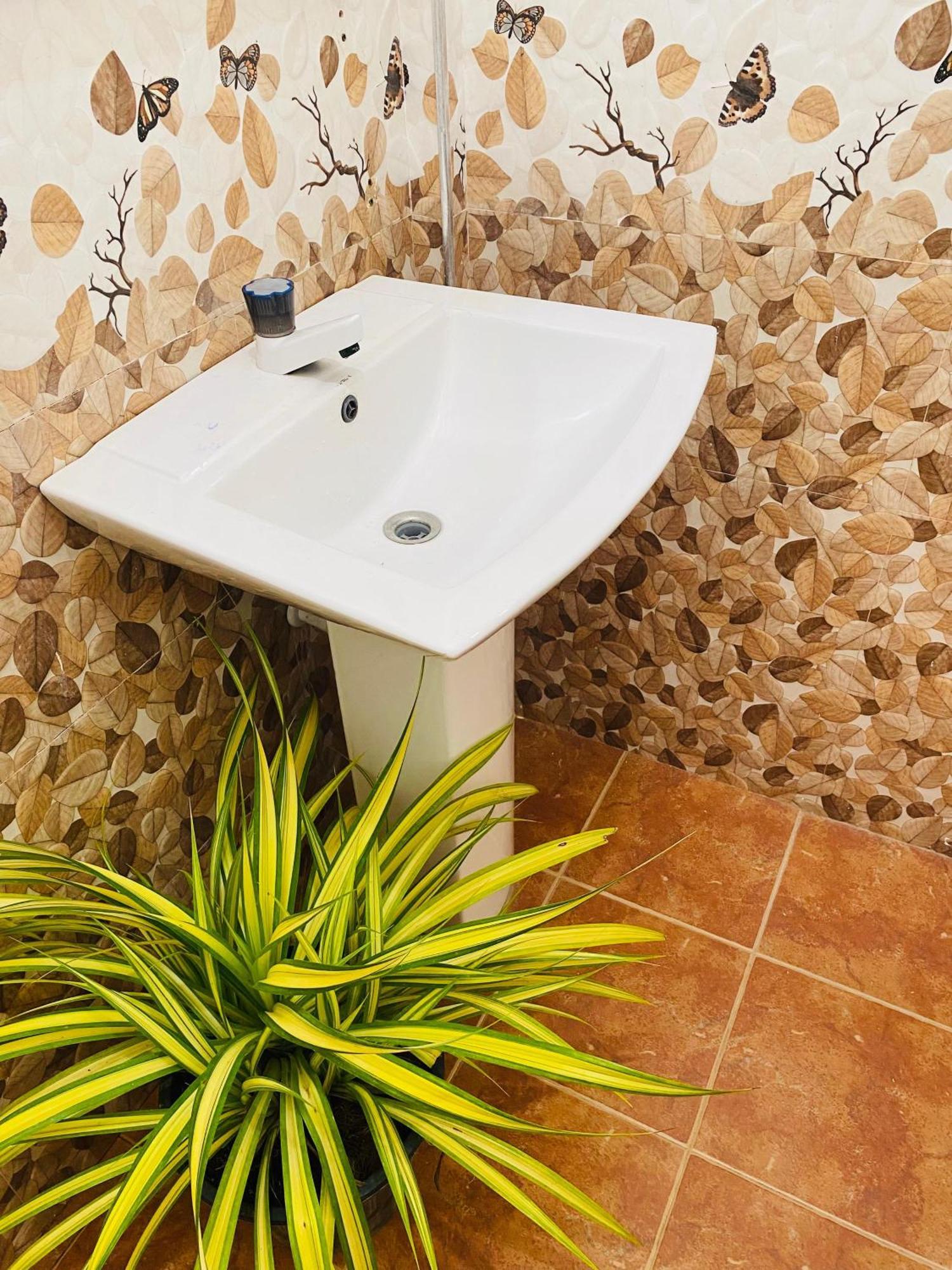 Sasmika Villa Surf And Yoga Hostel Weligama Εξωτερικό φωτογραφία