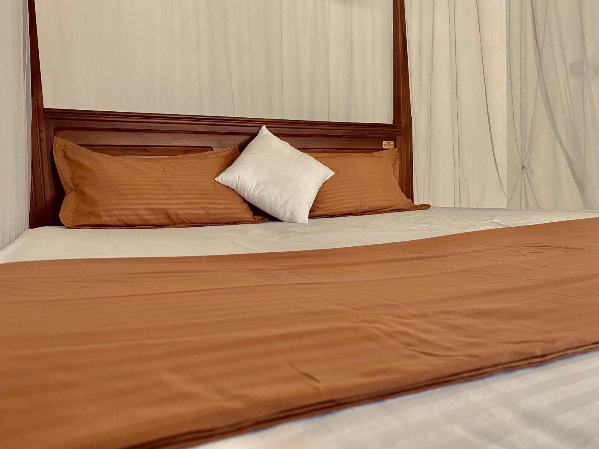 Sasmika Villa Surf And Yoga Hostel Weligama Εξωτερικό φωτογραφία